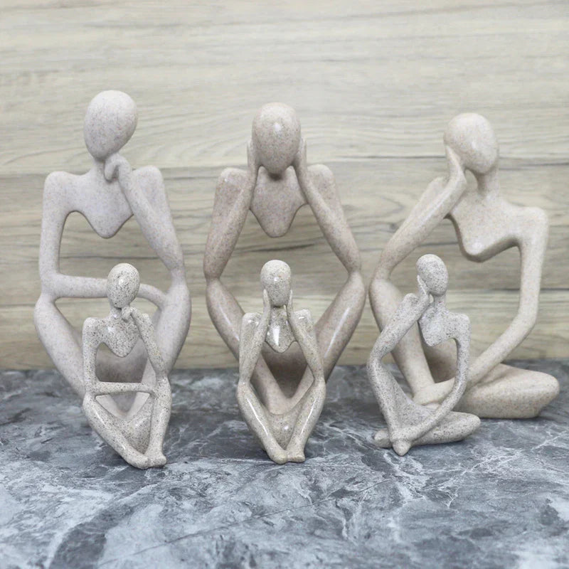 Statuete abstracte „Gânditorul”