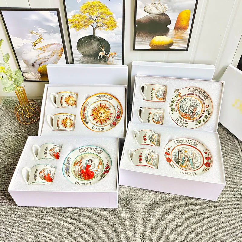 Veselă Dior Maison Tarot